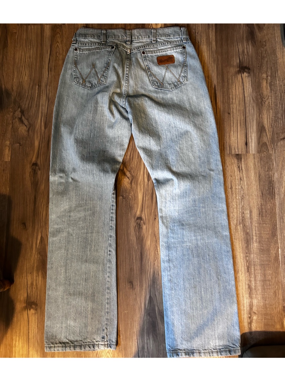 Wrangler Retro Relaxed Boot Light Blue Jeans